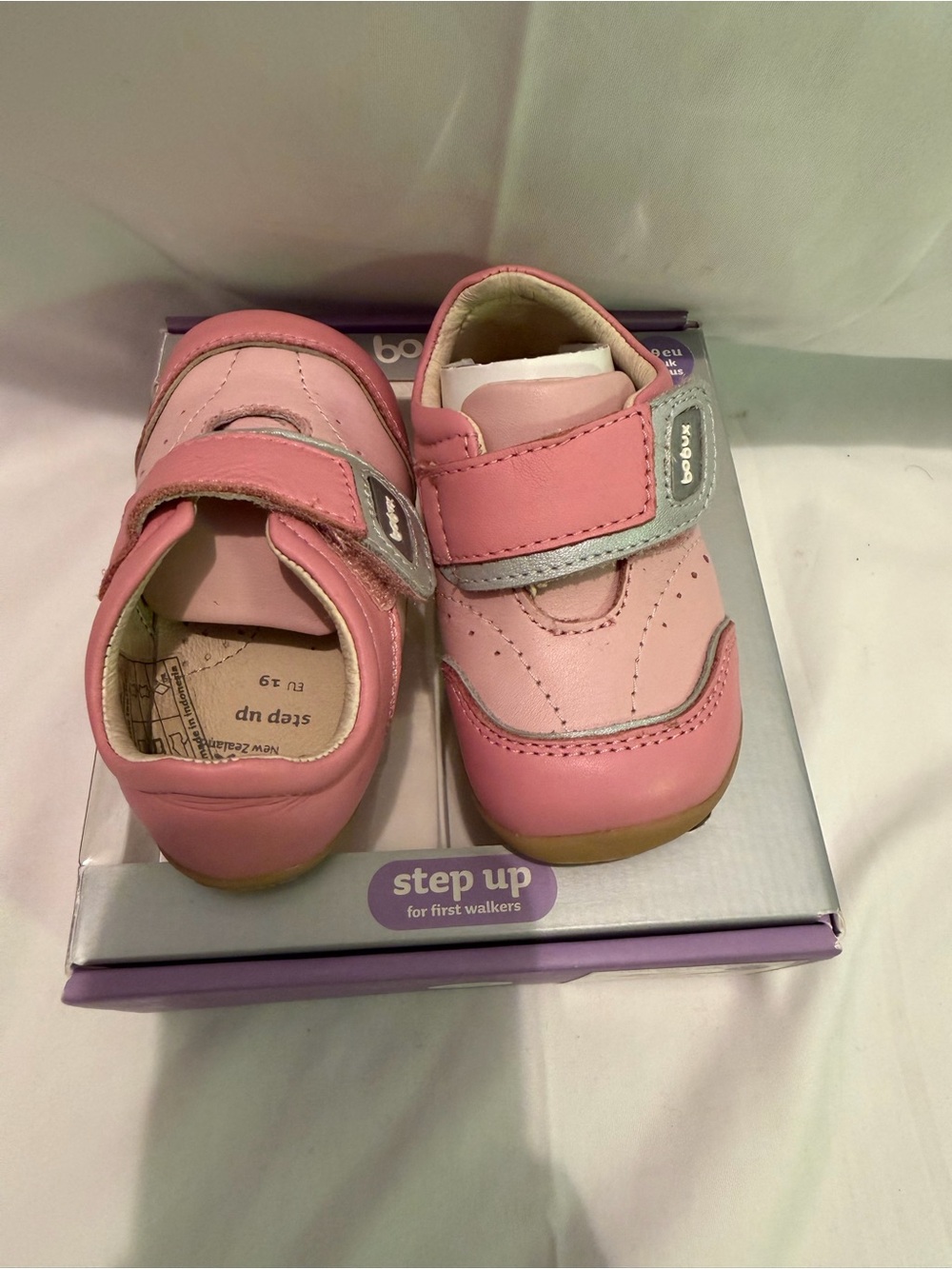 NWT Bobux Step Up Pink First Walker Shoes Size 19 EU 3 UK Toddler